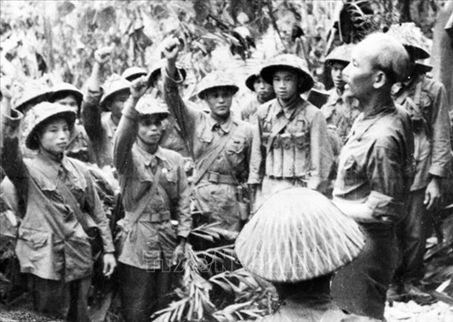 Xây dựng Quân đội nhân dân Việt Nam vững mạnh về chính trị theo tư tưởng Hồ Chí Minh
